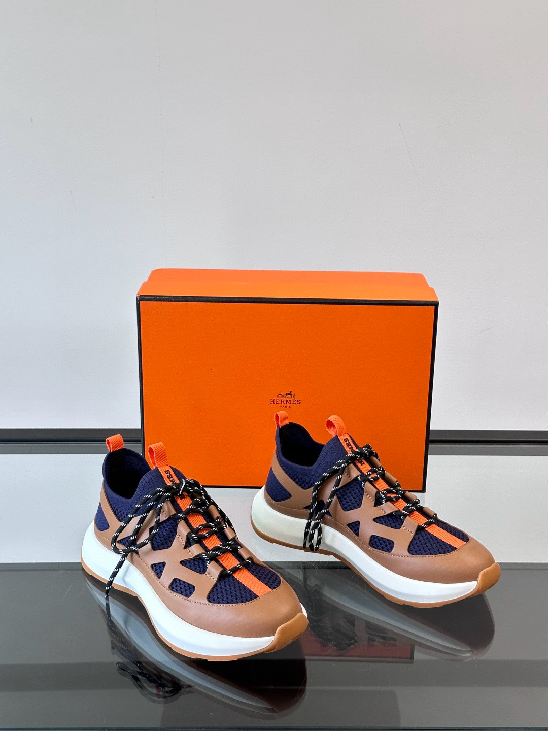 에르메스 Hermes Katana 스니커즈