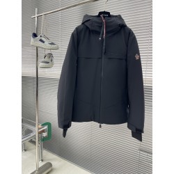 몽클레어 Moncler 다운재킷.