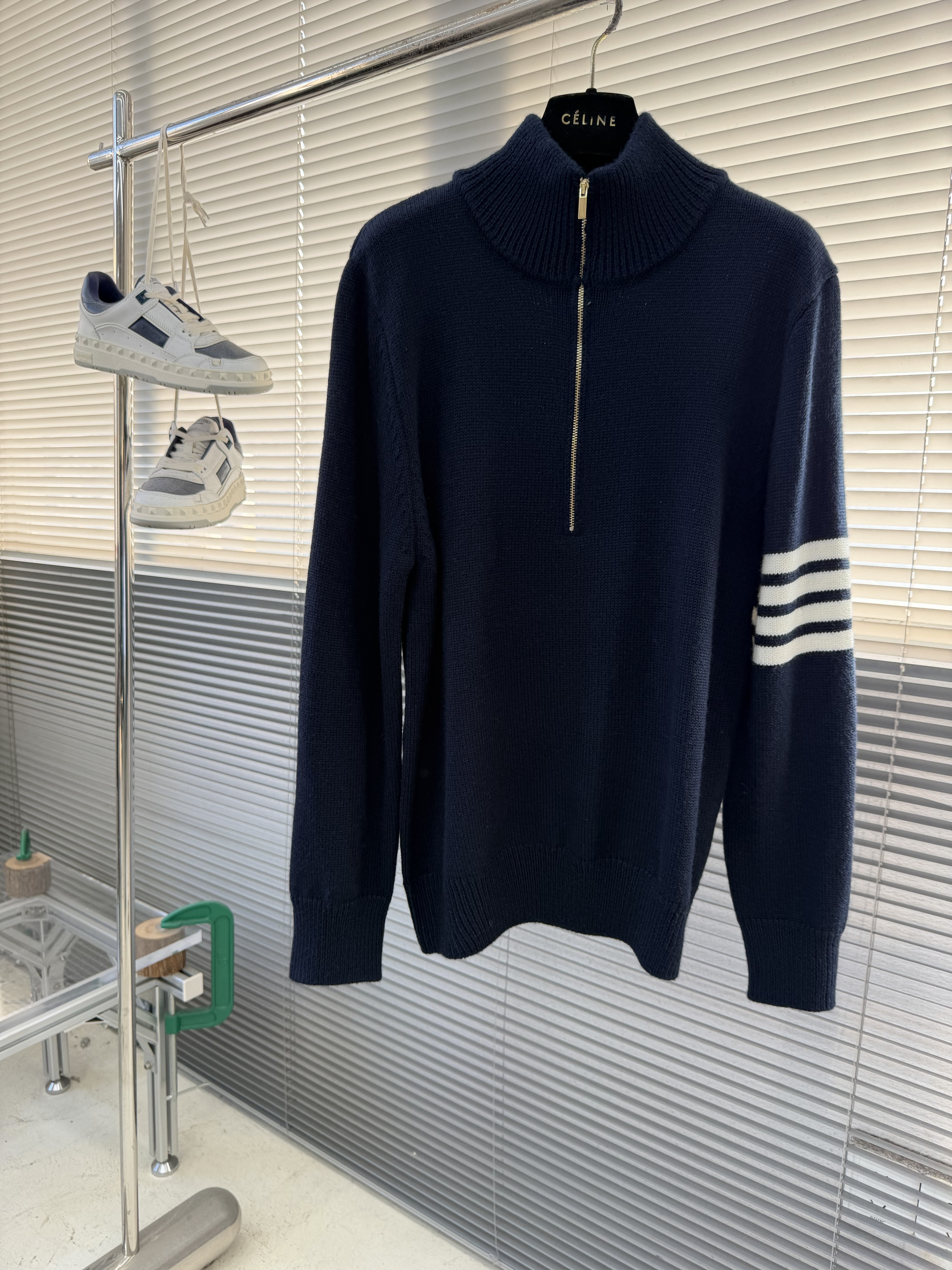 톰브라운 Thom Browne 스웨터