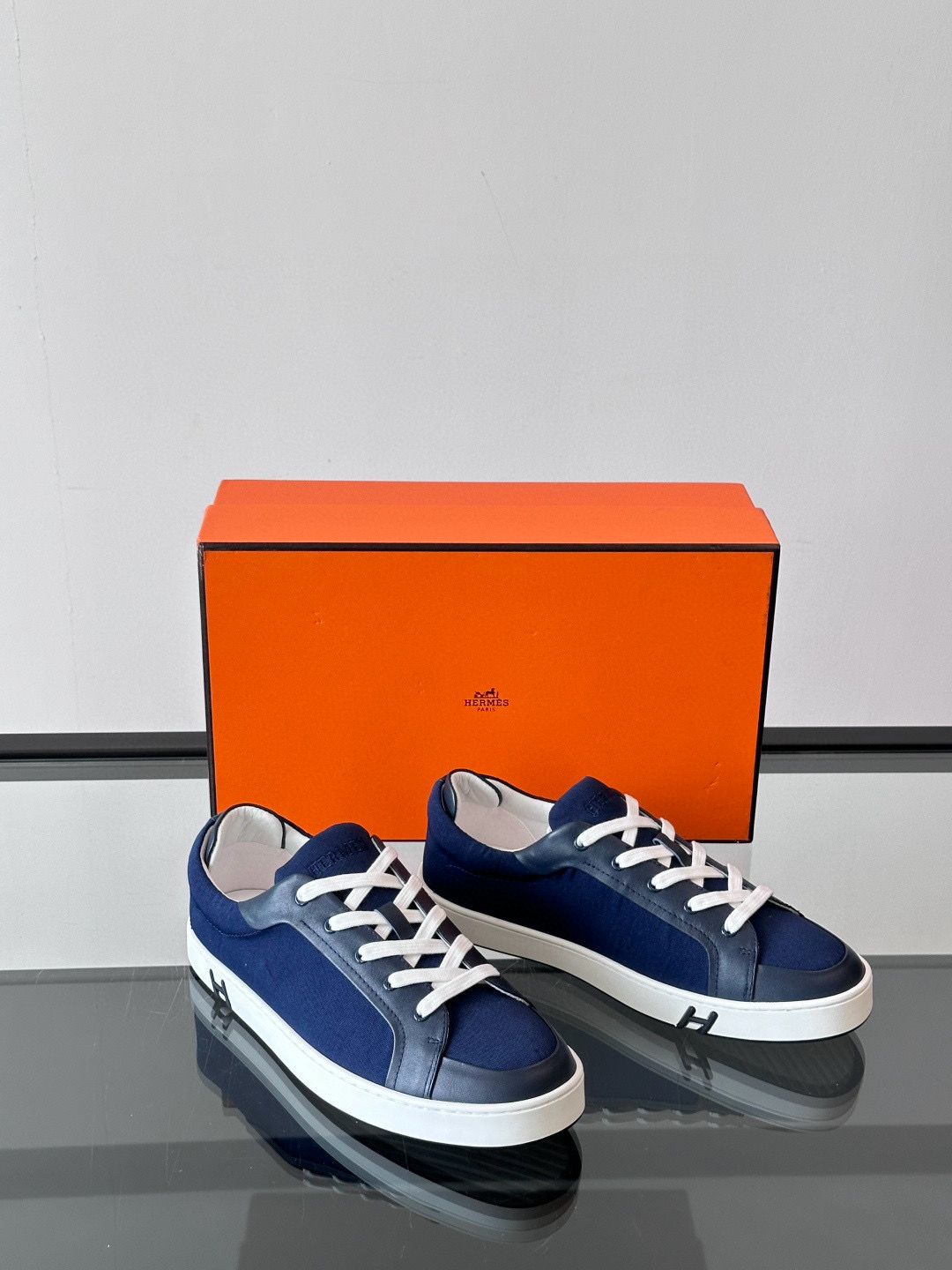 에르메스 Hermes Kid 스니커즈