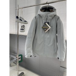 아크테릭스 ARC'TERYX 다운재킷.