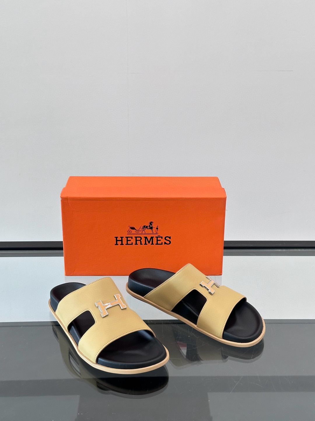 에르메스 Hermes 슬리퍼