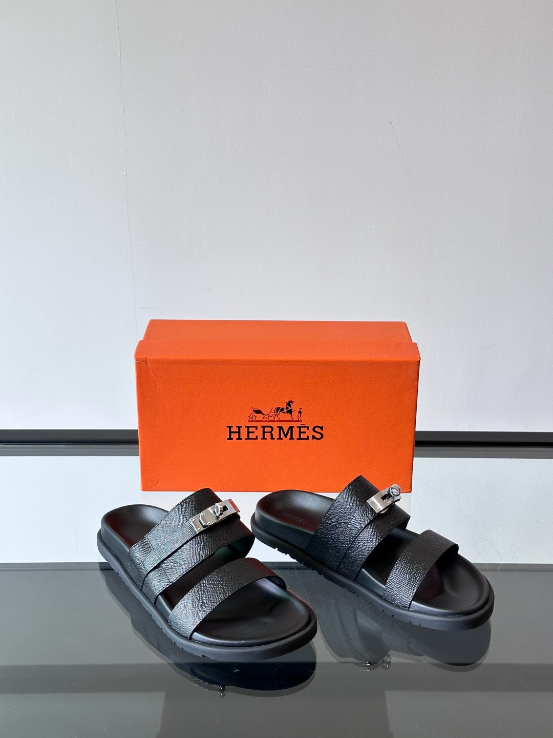 에르메스 Hermes 슬리퍼