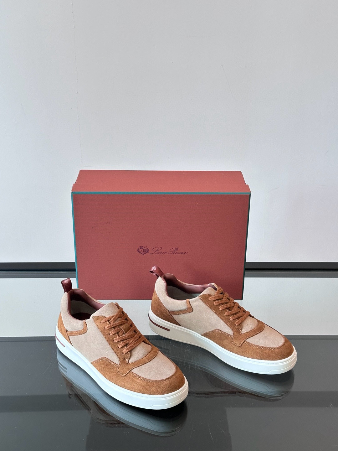 로로피아나 Loro Piana Week end Walk 스니커즈