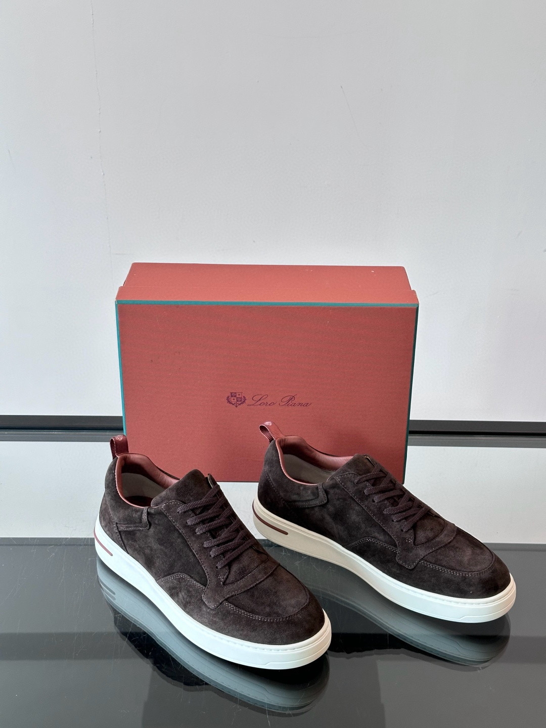 로로피아나 Loro Piana Week end Walk 스니커즈