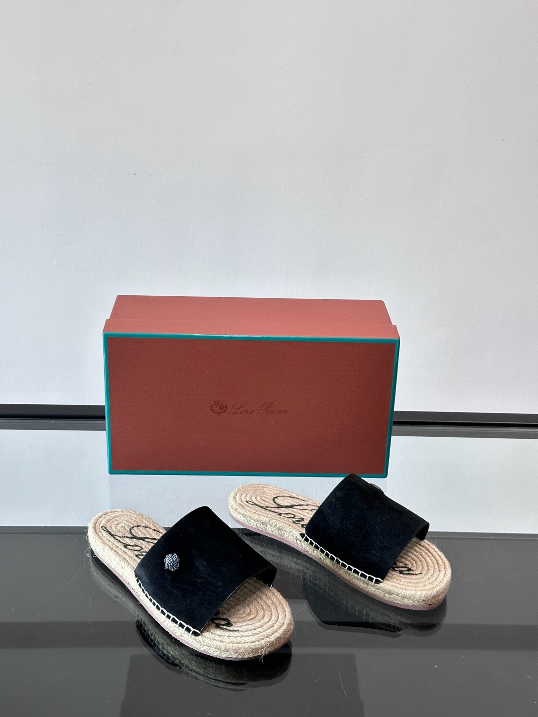 로로피아나 Loro Piana 슬리퍼