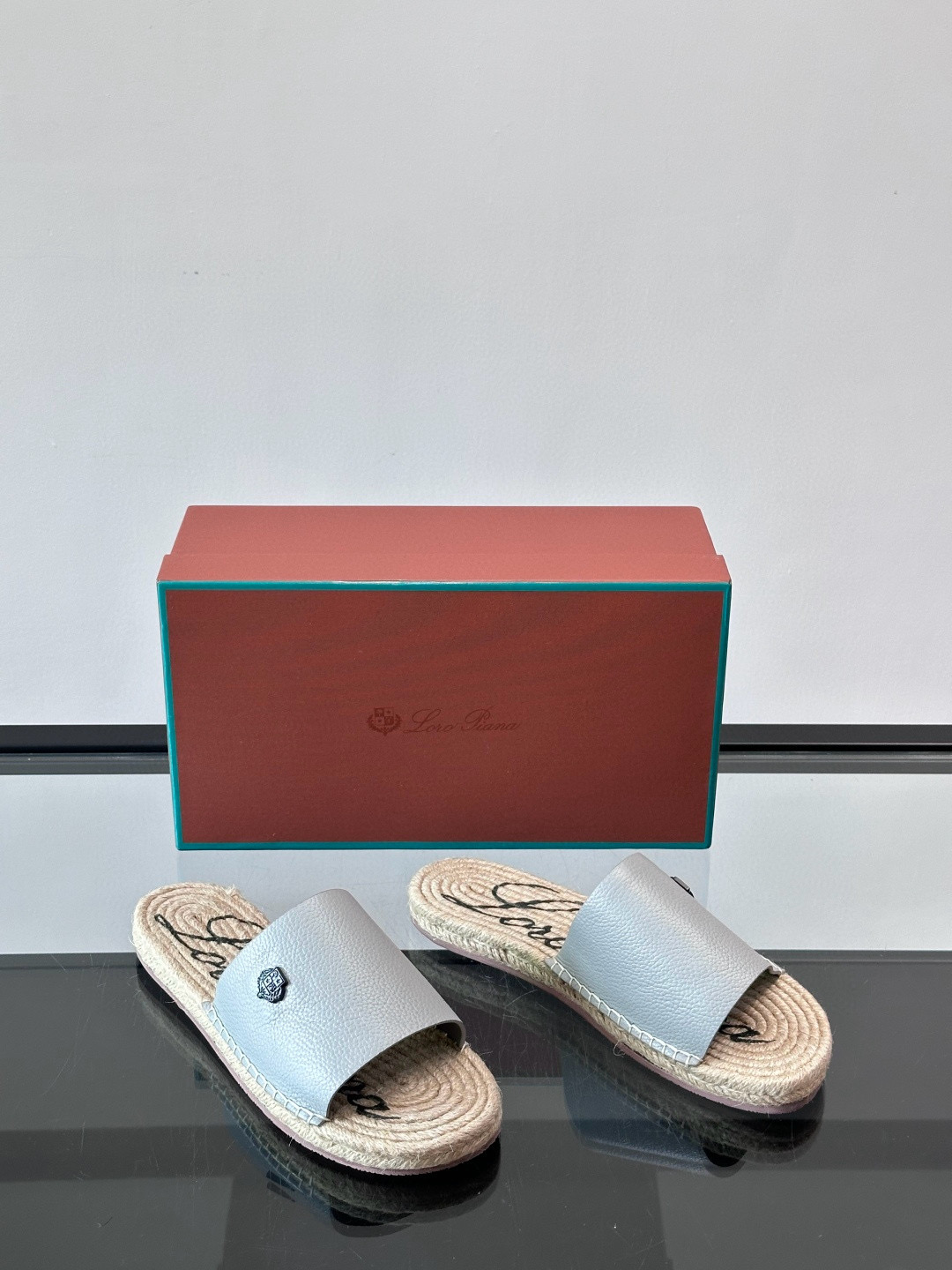 로로피아나 Loro Piana 슬리퍼