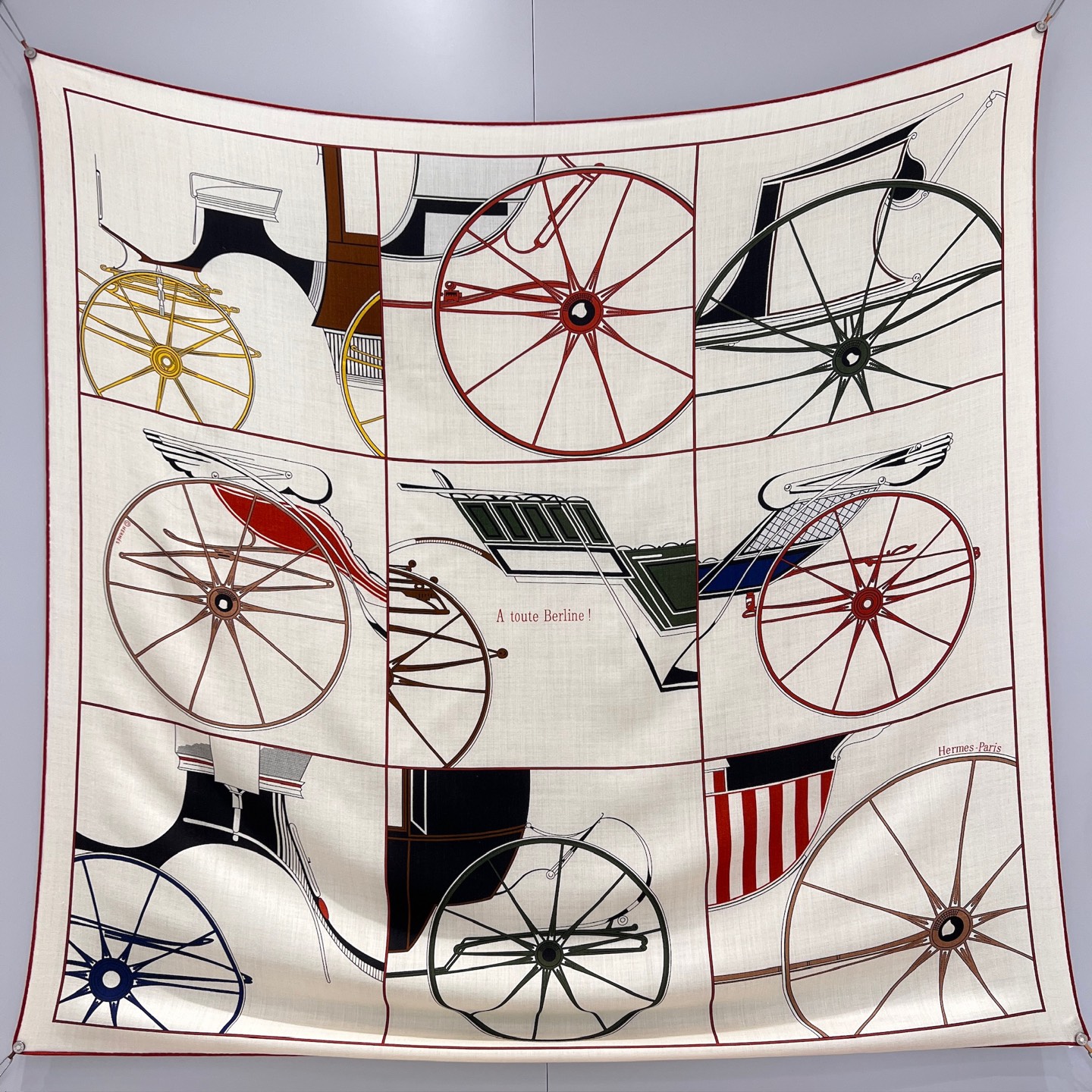 에르메스 Hermes 숄 136x135cm