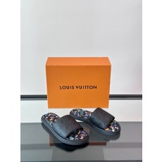 루이비통 Louis Vuitton New arrival 슬리퍼