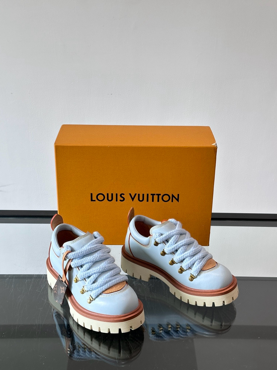 루이비통 Louis Vuitton Remix derby 25WF 스니커즈