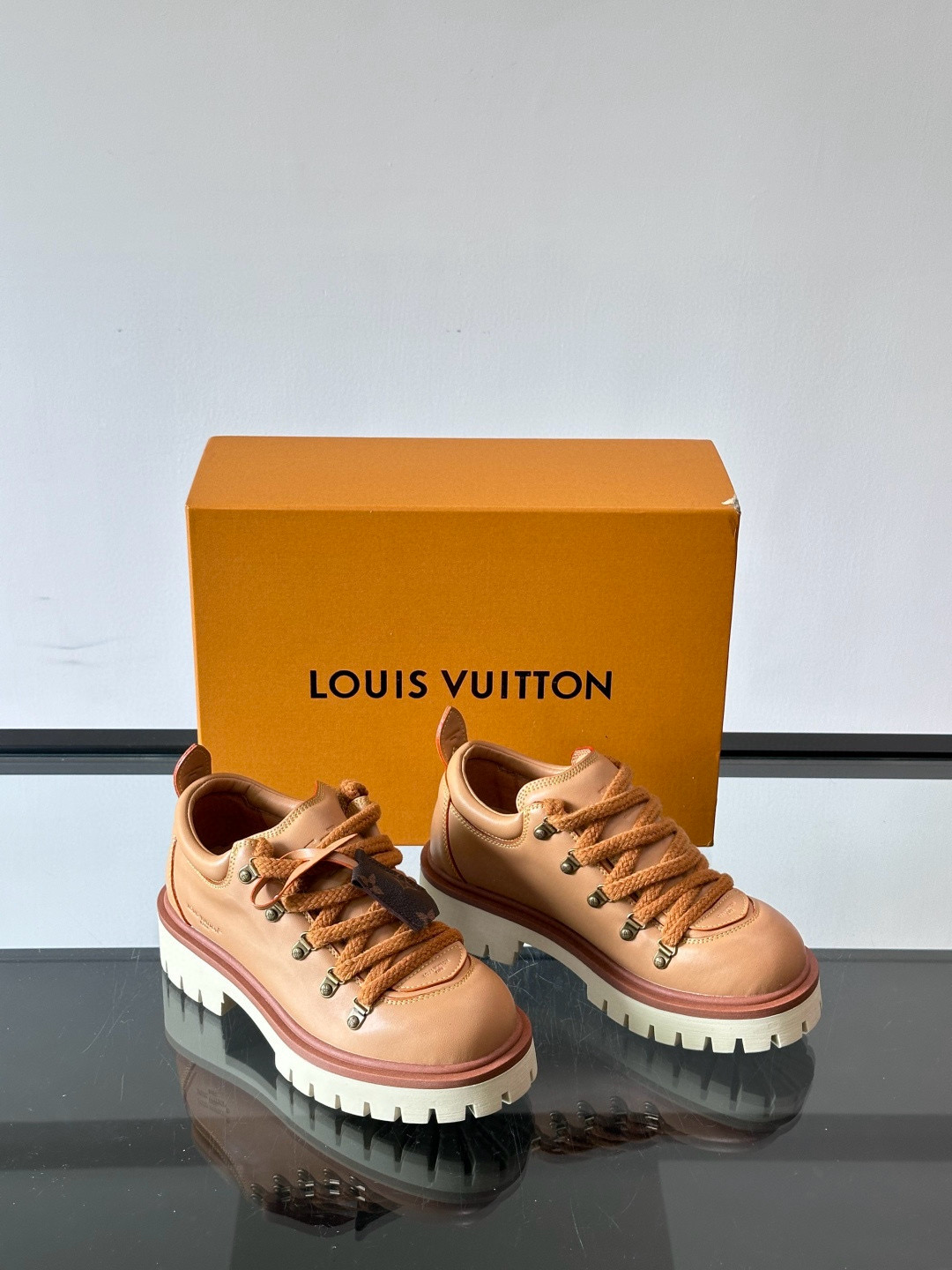 루이비통 Louis Vuitton Remix derby 25WF 스니커즈