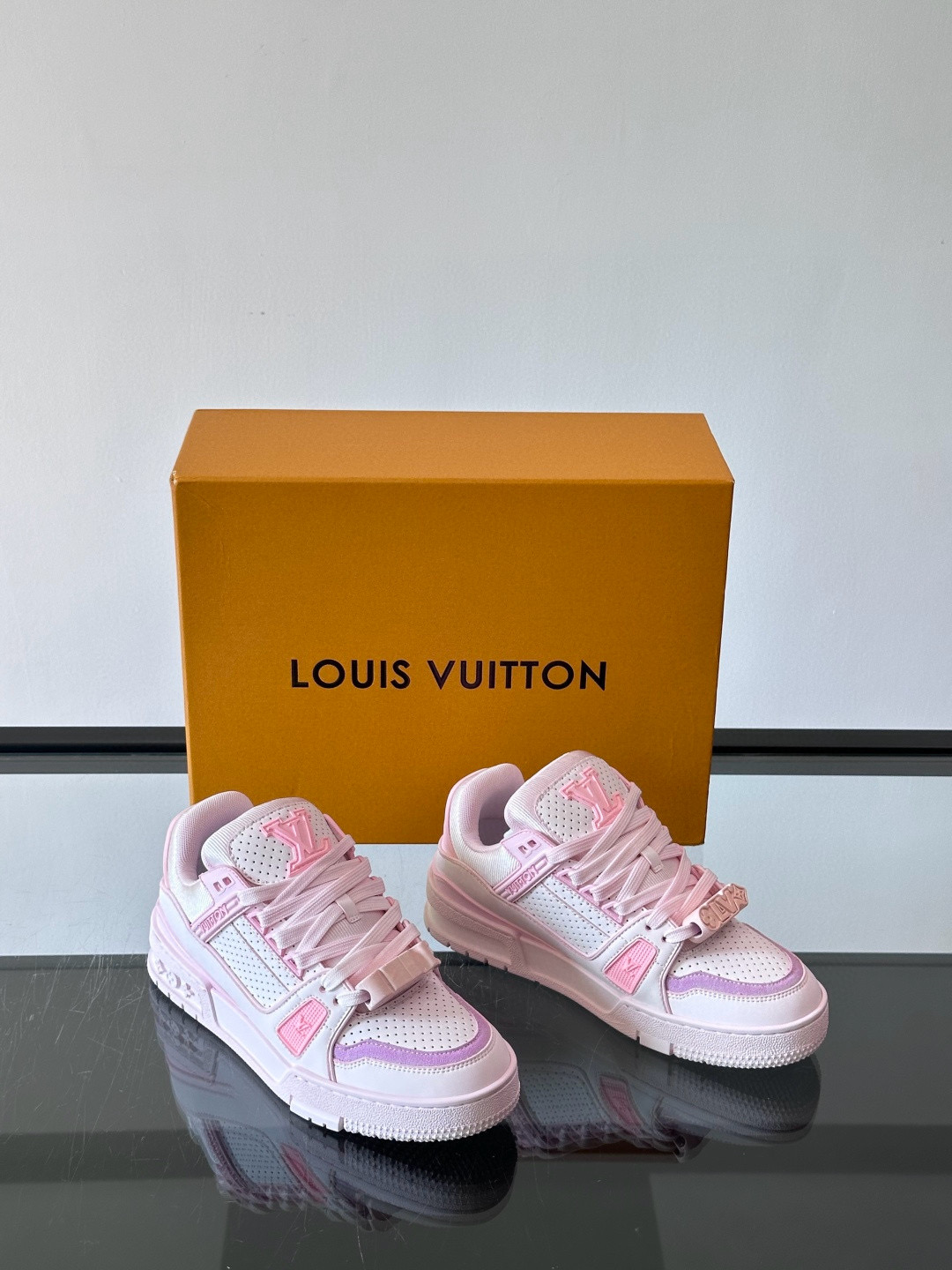 루이비통 Louis Vuitton Trainer 스니커즈
