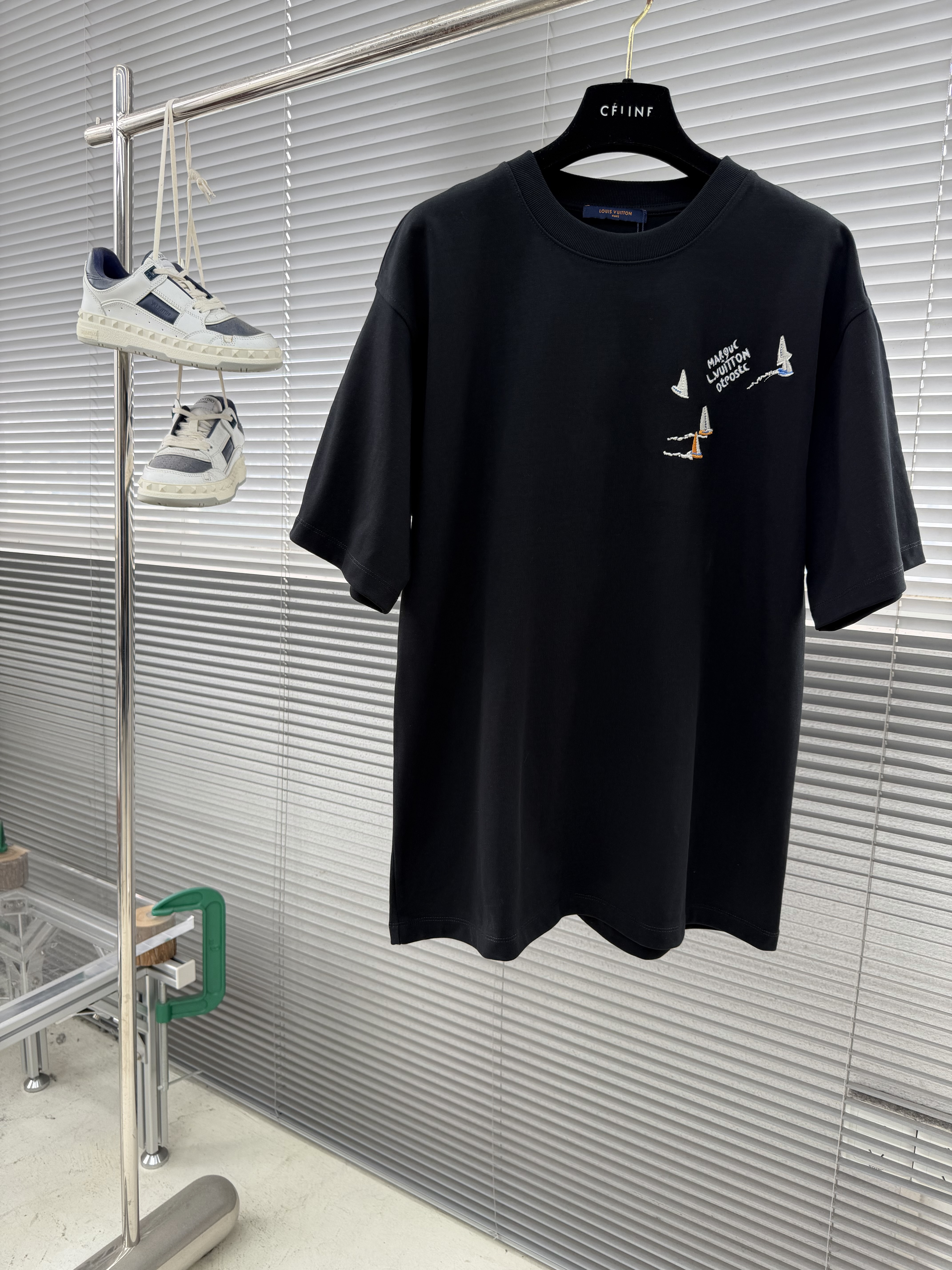 루이비통 Louis Vuitton 반팔 티셔츠