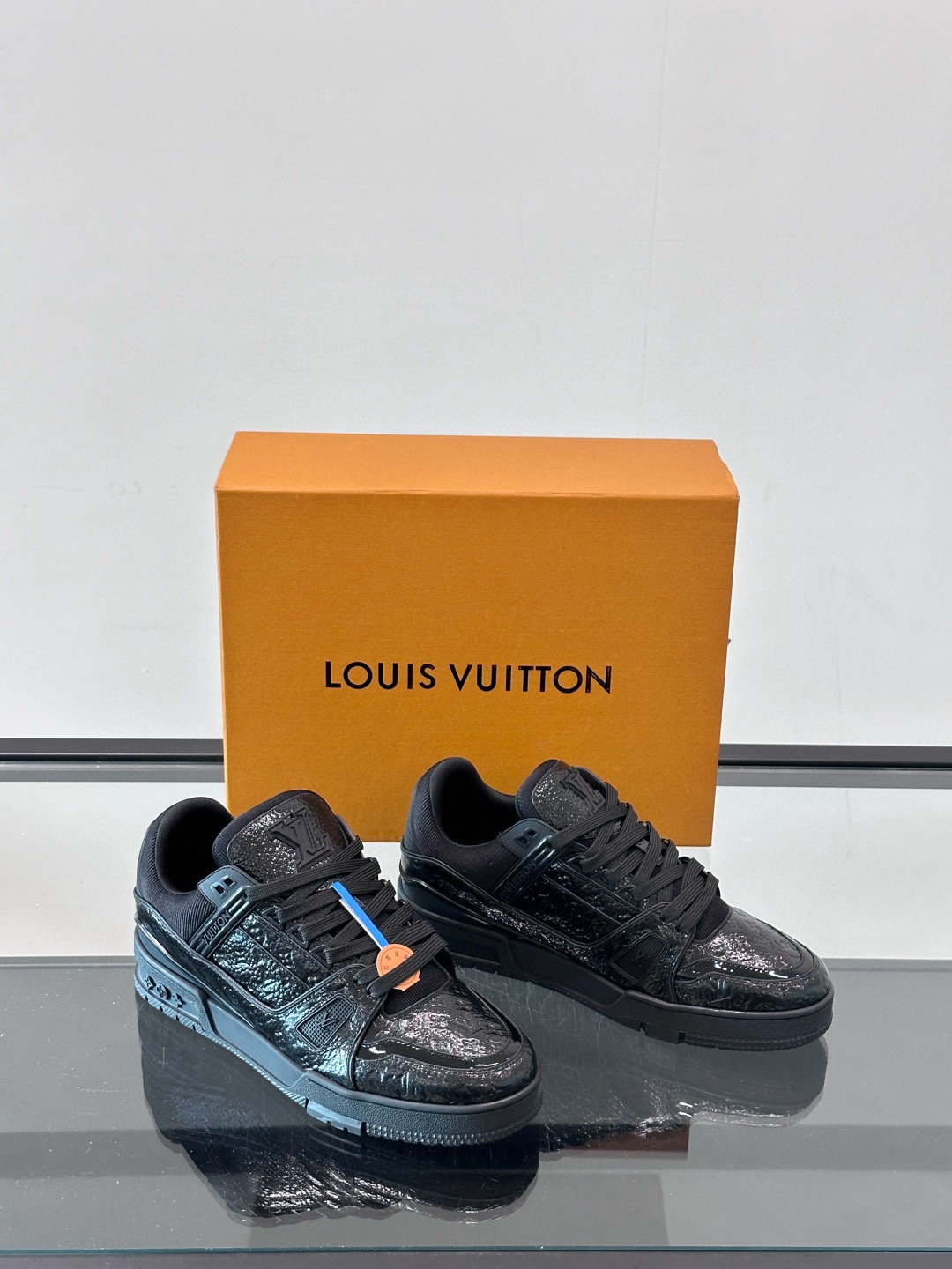 루이비통 Louis Vuitton Trainer 스니커즈