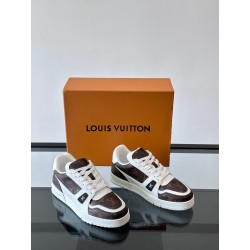 루이비통 Louis Vuitton Trainer 스니커즈