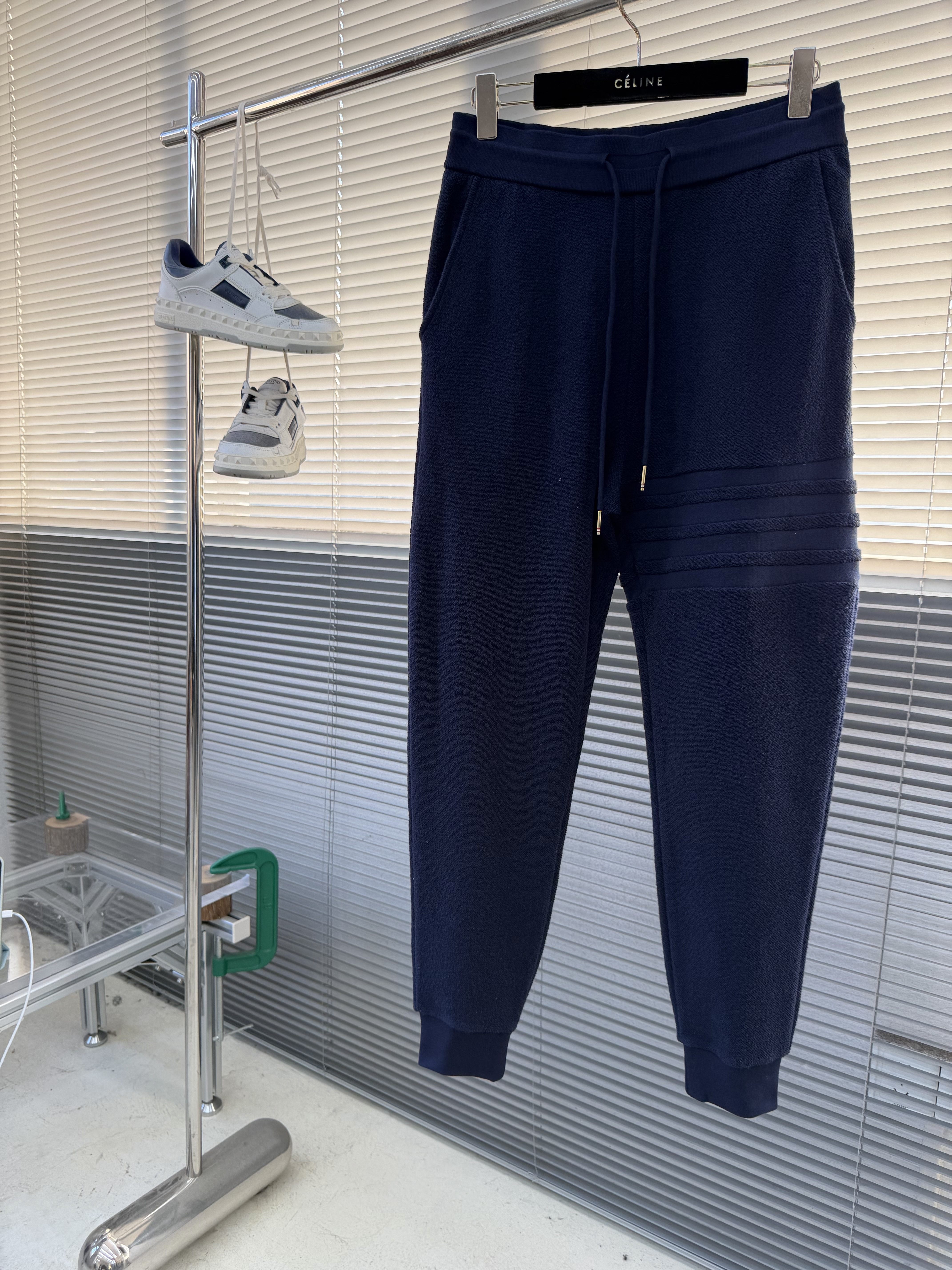 톰브라운 Thom Browne 바지