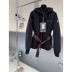 몽클레어 Moncler 스키다운。