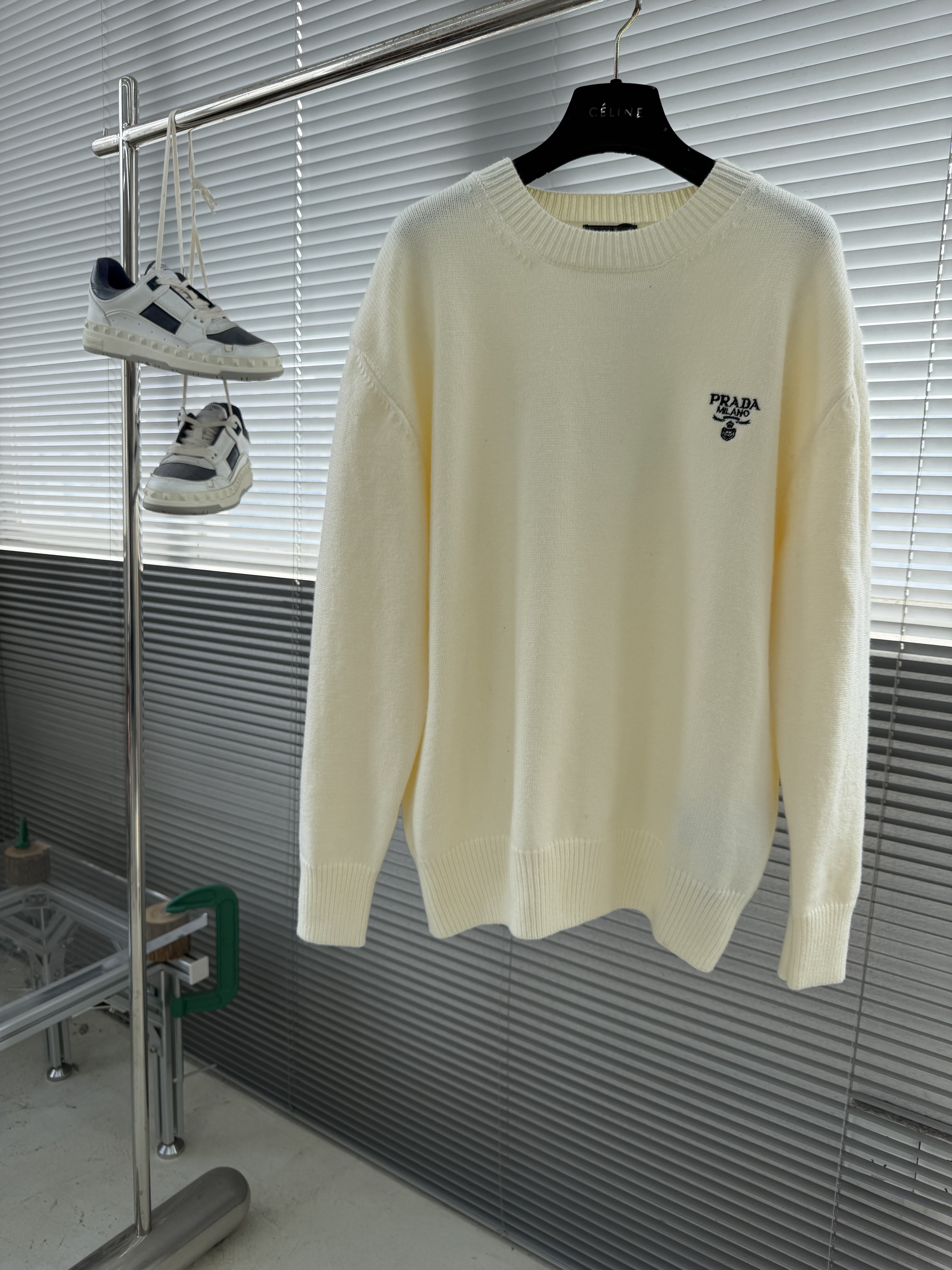 프라다 Prada 스웨터