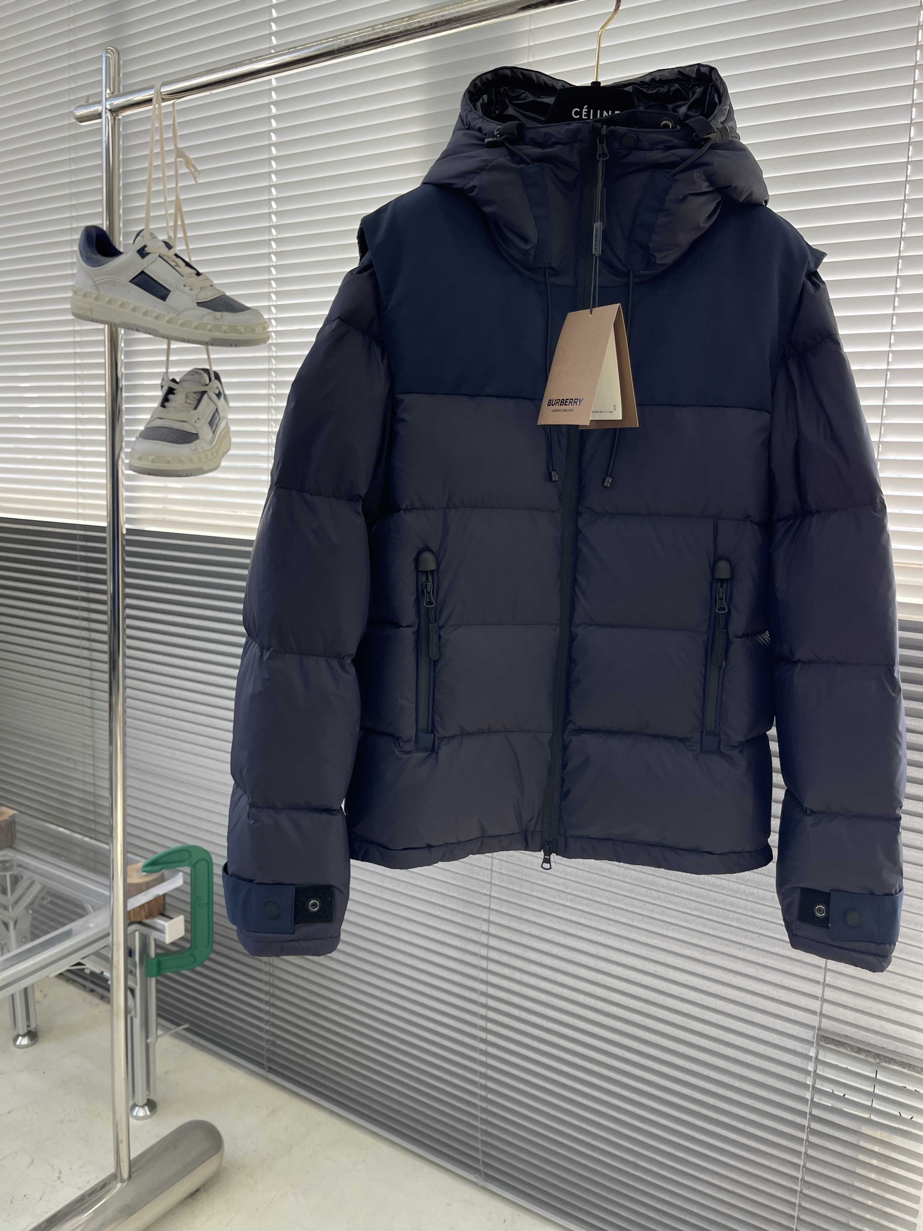 버버리 Burberry 양면 다운재킷.