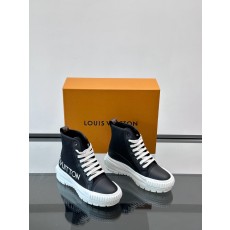 루이비통 Louis Vuitton 스니커즈 Black