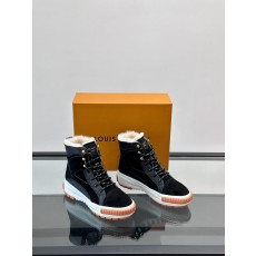 루이비통 Louis Vuitton 스니커즈 Black