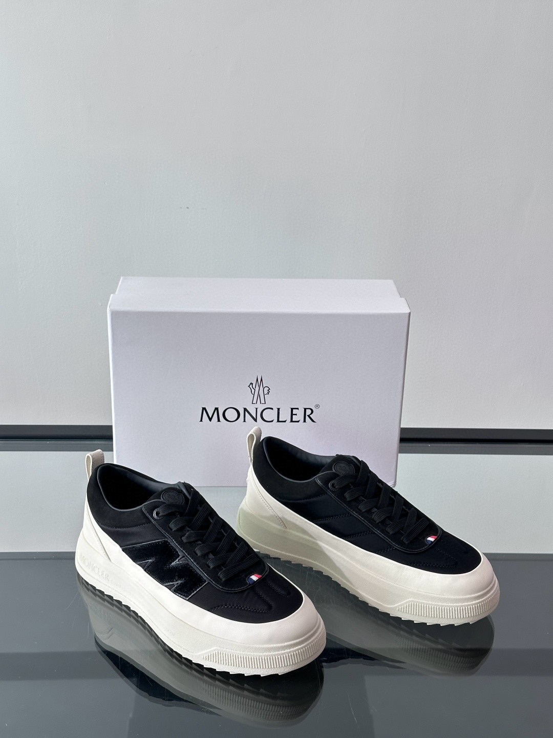 몽클레어 Moncler Altive 스니커즈
