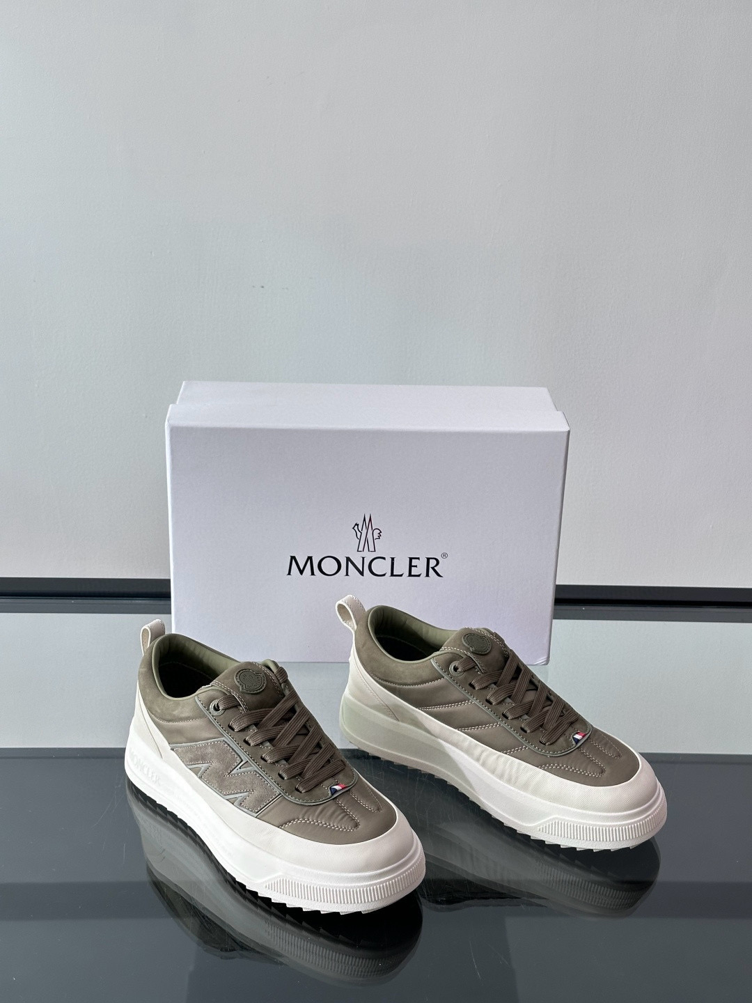 몽클레어 Moncler Altive 스니커즈