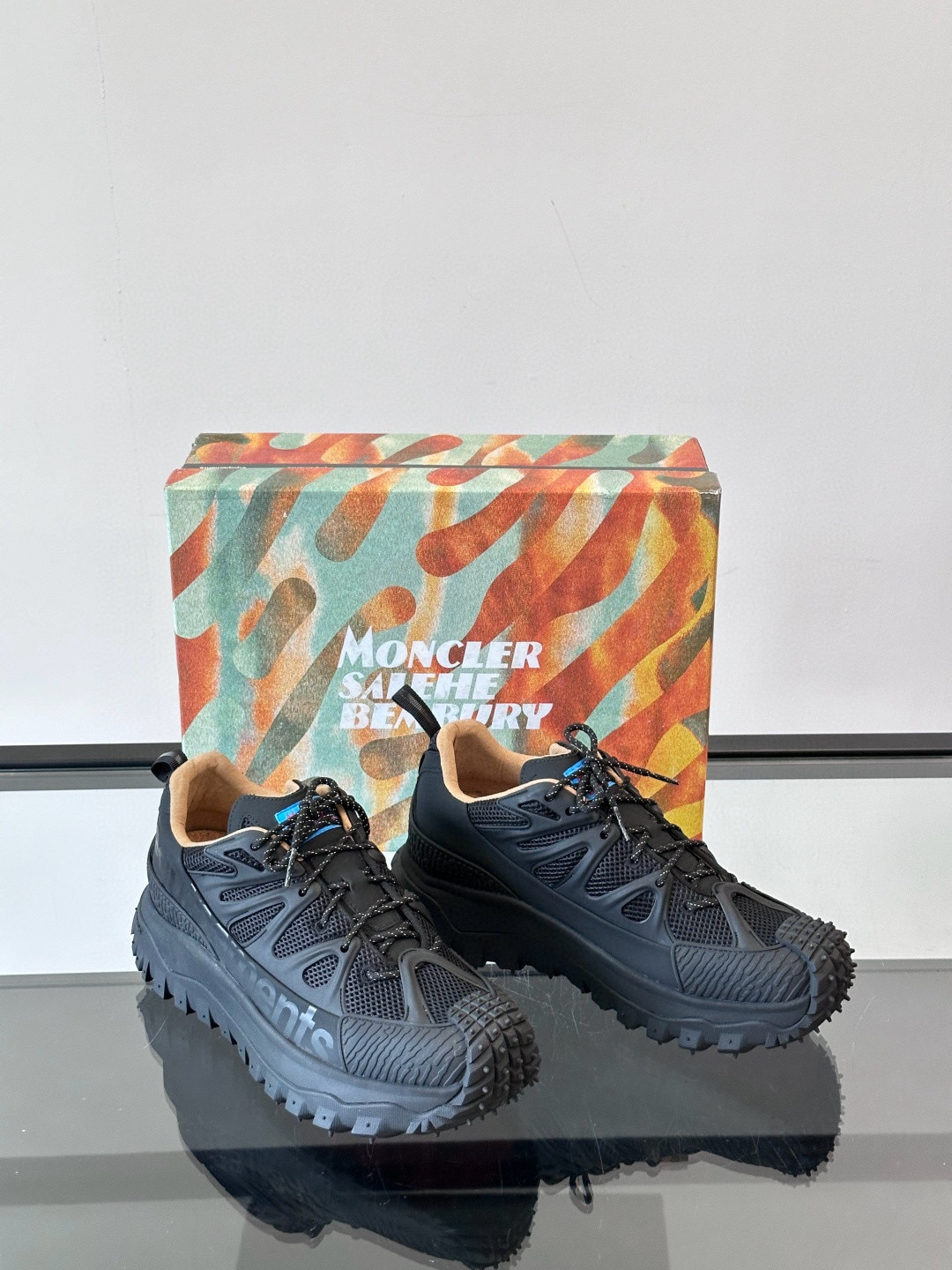 몽클레어 Moncler x SALEHBEMBURYTrailgrip Amoeba 스니커즈