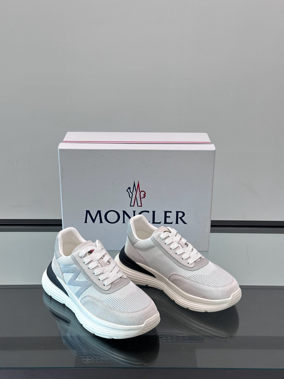 몽클레어 Moncler 스니커즈