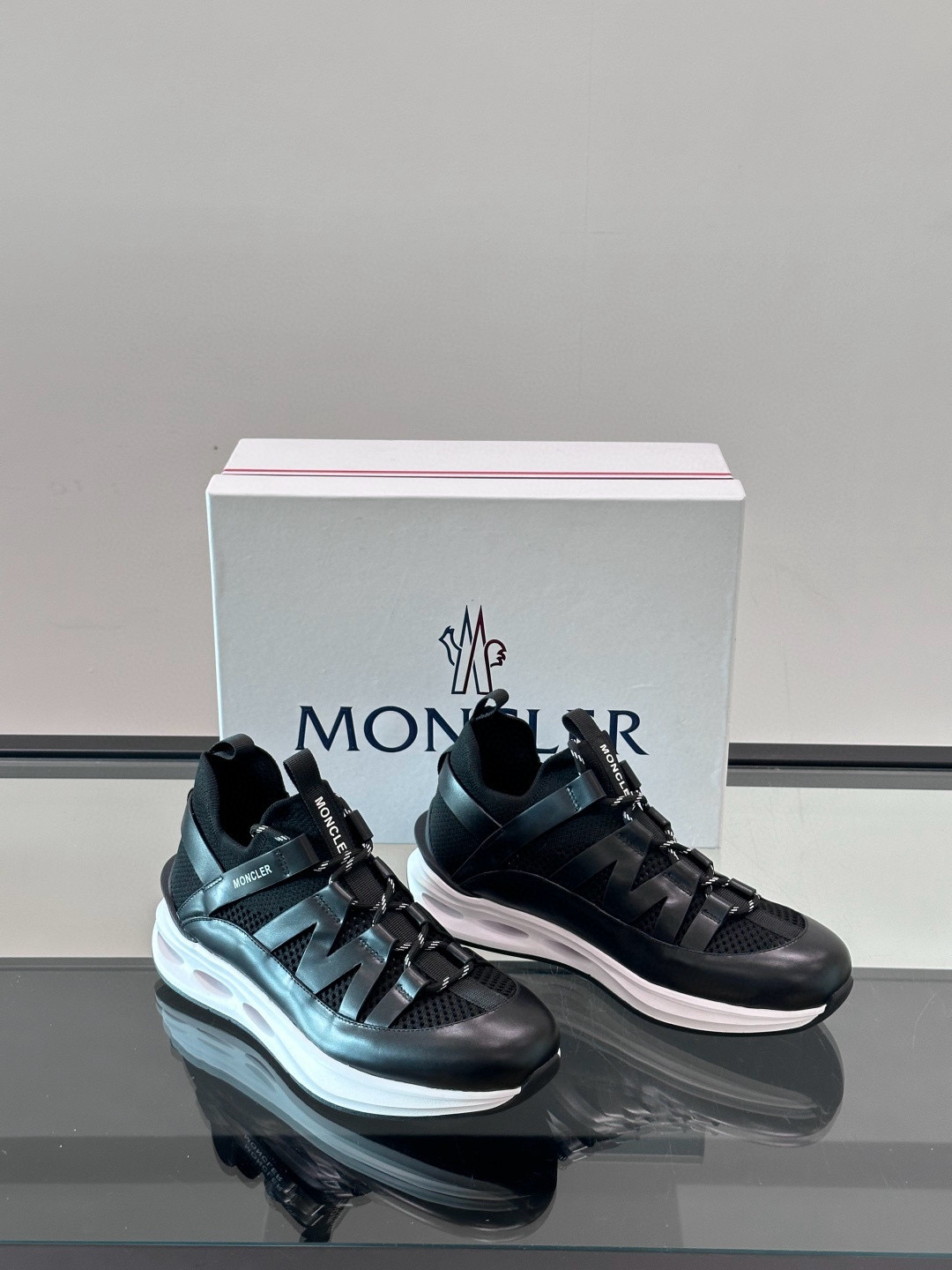 몽클레어 Moncler 스니커즈