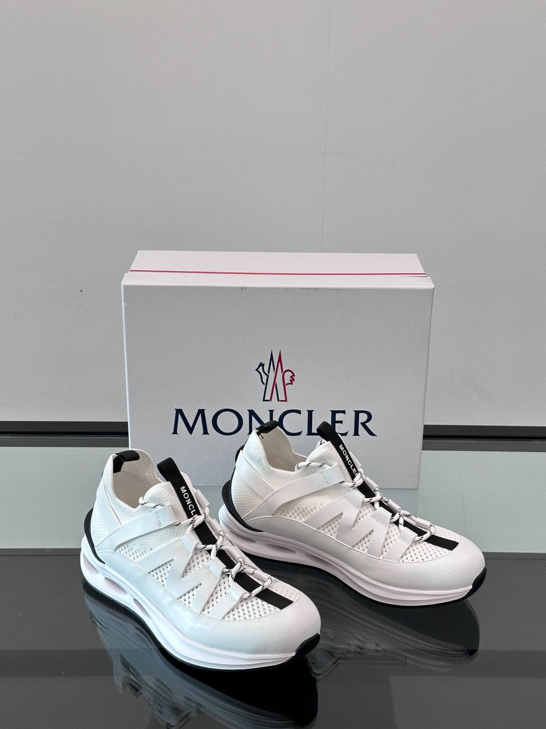 몽클레어 Moncler 스니커즈