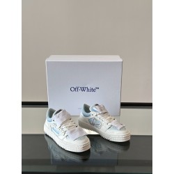 오프화이트 (Off-White) 스니커즈