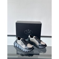 프라다 Prada Downtown Bold 스니커즈