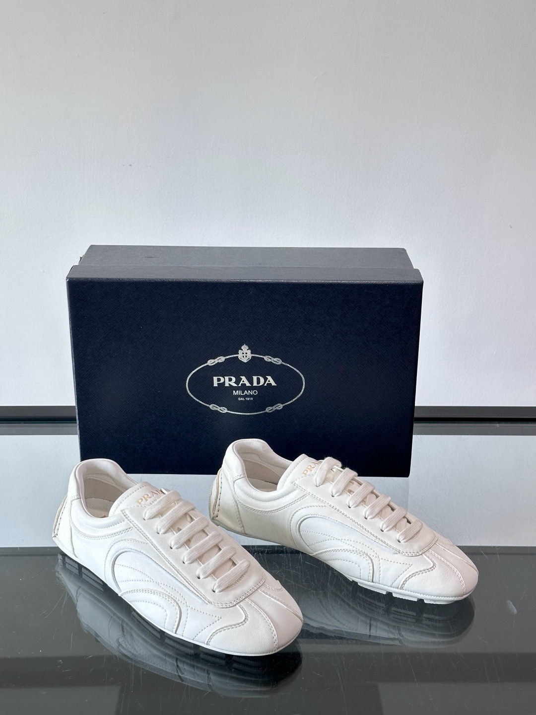 프라다 Prada Montecarlo 스니커즈