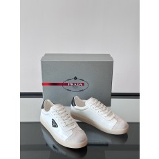 프라다 Prada 스니커즈 White