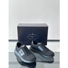 프라다 Prada 스니커즈