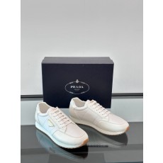 프라다 Prada 스니커즈