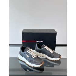 프라다 Prada 스니커즈