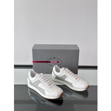 프라다 Prada 스니커즈 White