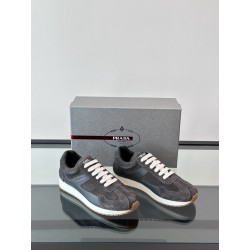 프라다 Prada 스니커즈