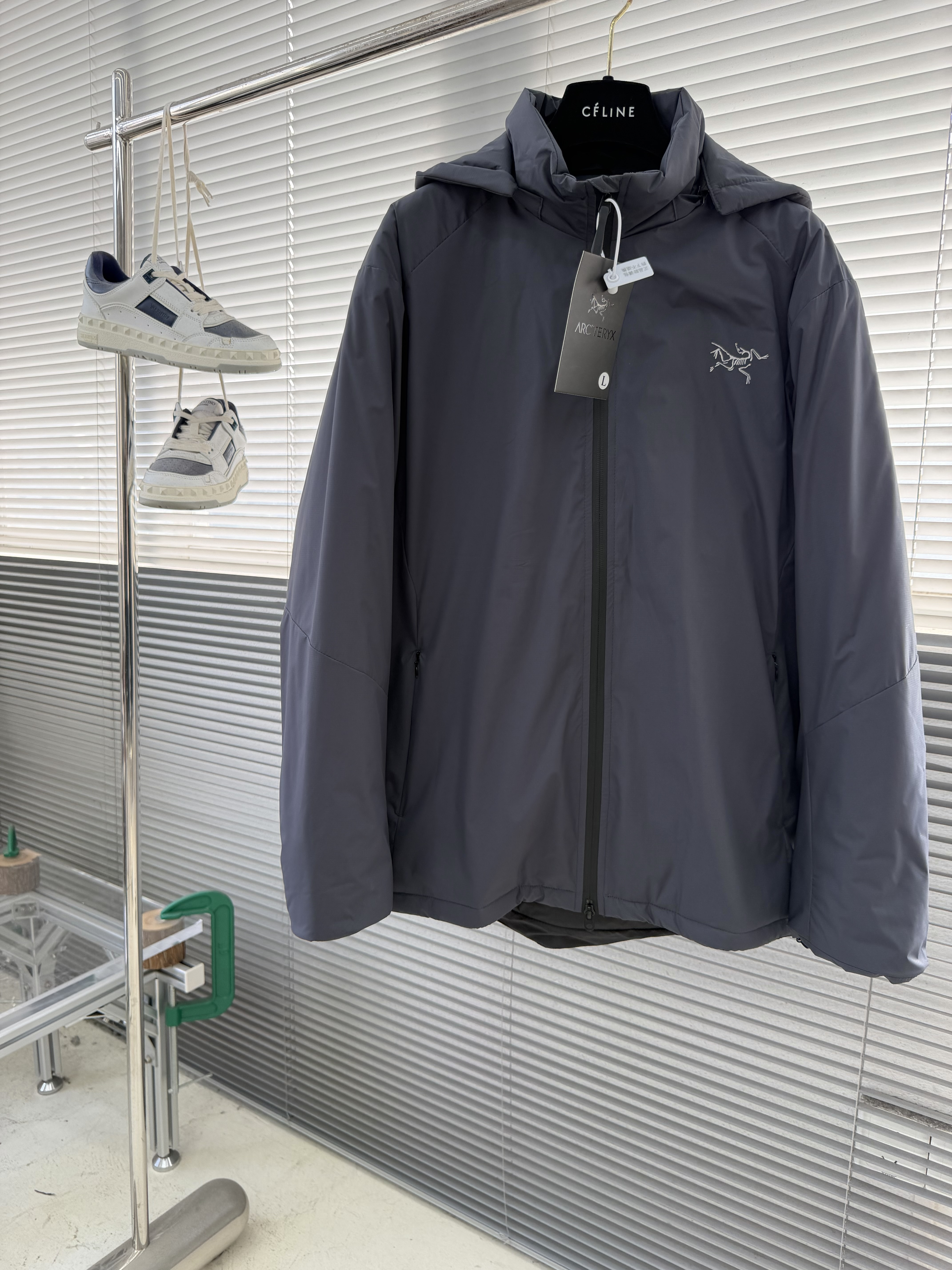 아크테릭스 ARC'TERYX 패딩