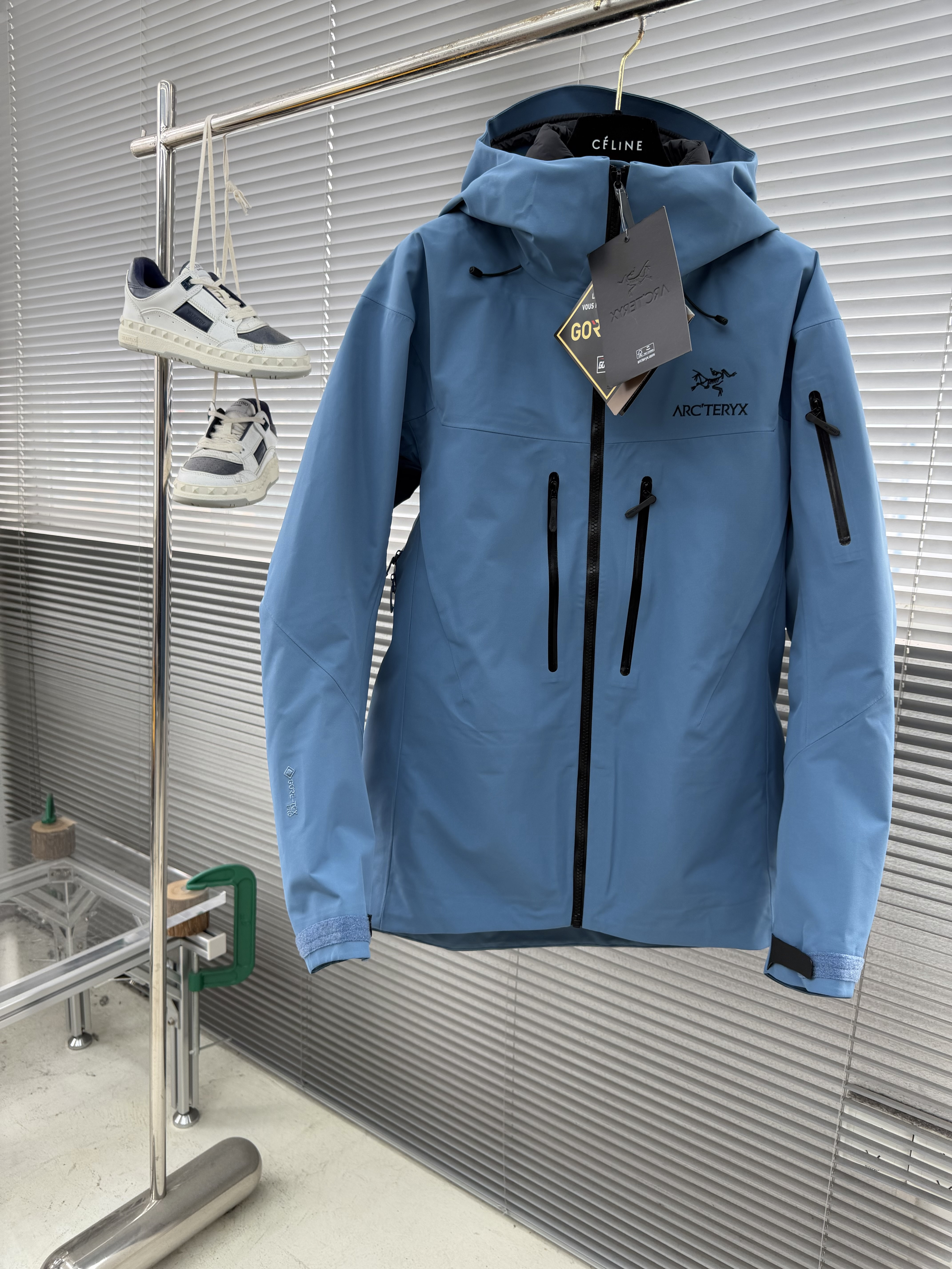 아크테릭스 ARC'TERYX Alpha SV 7 다운재킷