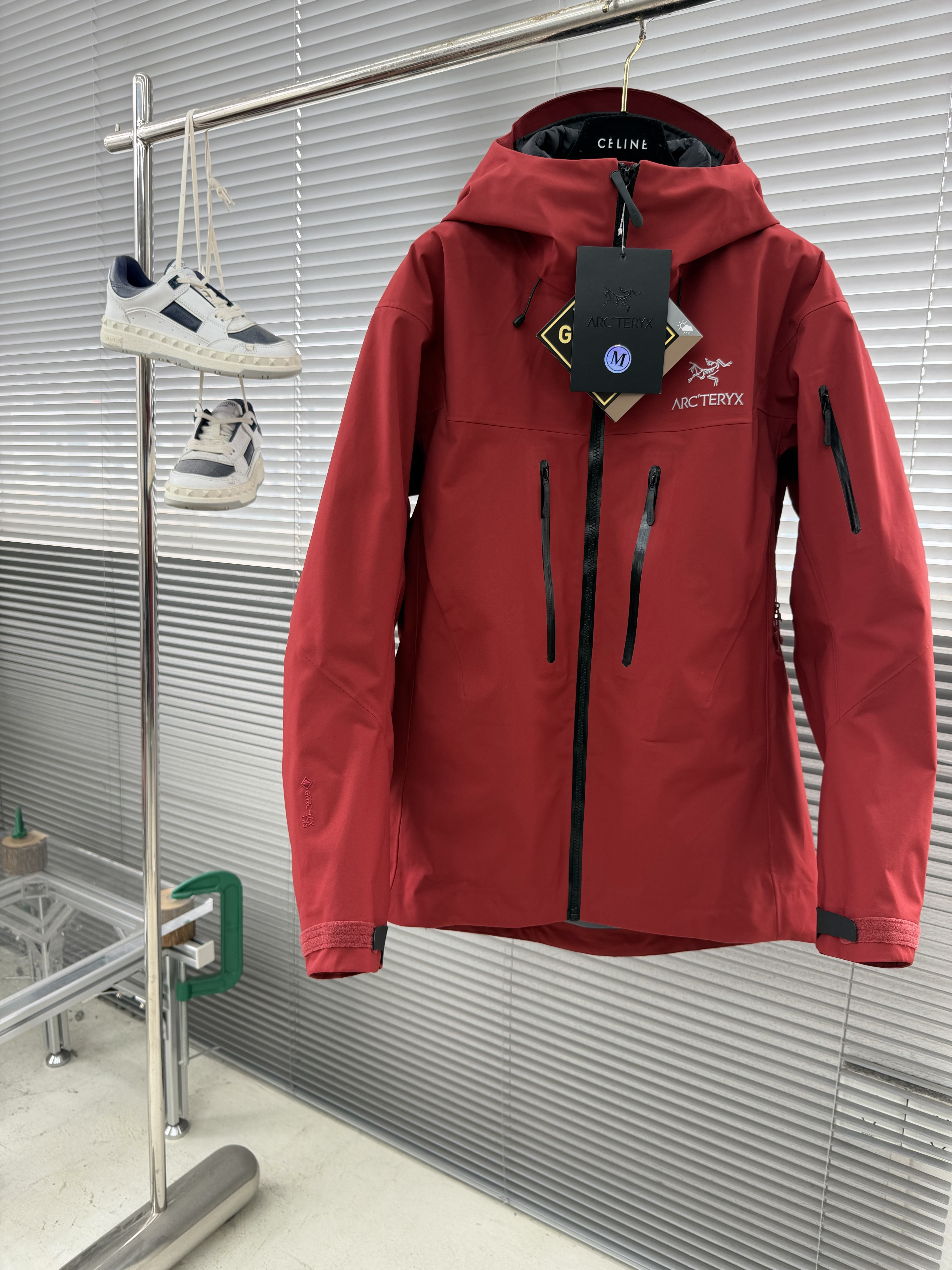 아크테릭스 ARC'TERYX Alpha SV 7 다운재킷