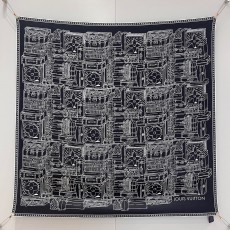 루이비통 Louis Vuitton 스커프 90×90cm