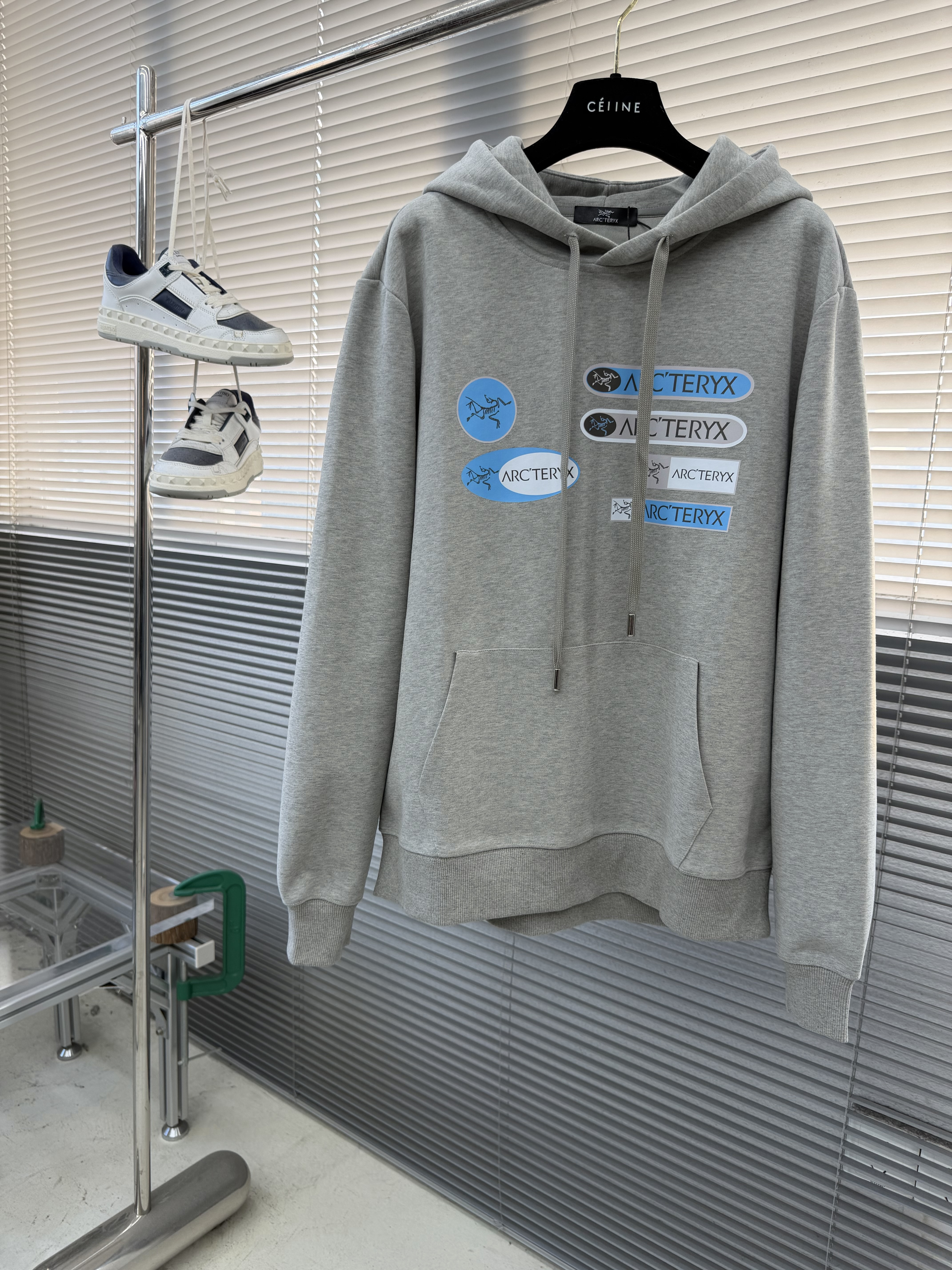 아크테릭스 ARC'TERYX 후드