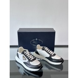 프라다 Prada 스니커즈