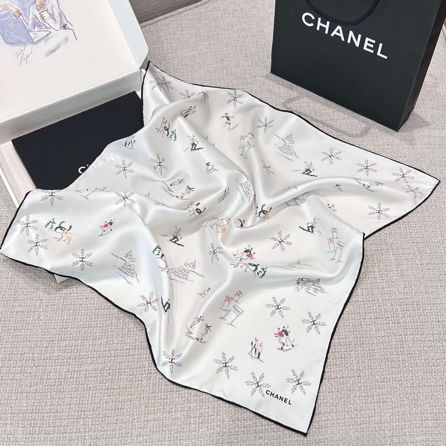 샤넬 CHANEL 스카프 70x70cm