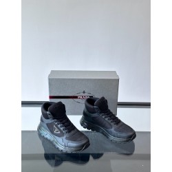 프라다 Prada 스니커즈