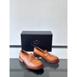 프라다 Prada 로퍼