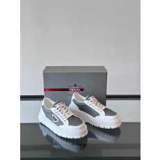 프라다 Prada 스니커즈